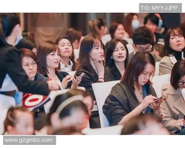 陈娜独家分享街舞心得与技巧提升之路的精彩体验与感悟 陈娜独家分享街舞心得与技巧提升之路的精彩体验与感悟