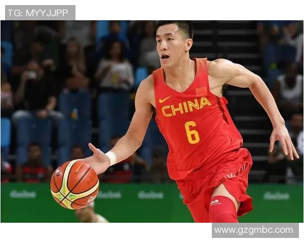 郭艾伦带领中国男篮奋勇拼搏展现青春力量与团队精神 郭艾伦带领中国男篮奋勇拼搏展现青春力量与团队精神