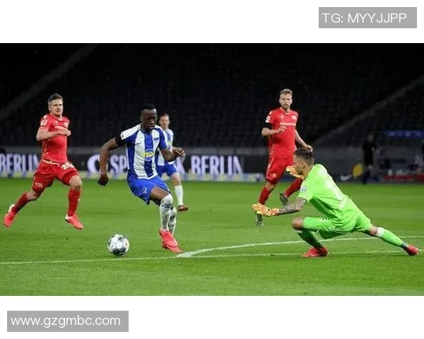 波希米亚人主场迎战德利城全力争胜展现球队实力与斗志