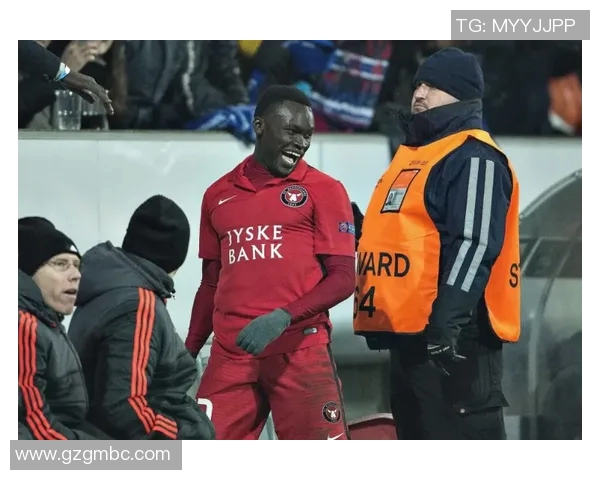 欧冠门票系统瘫痪数万球迷苦等12小时抢购门票