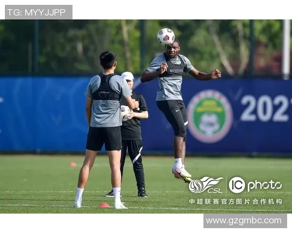 申花与亚泰激战正酣殷亚吉能否带领球队逆袭成功