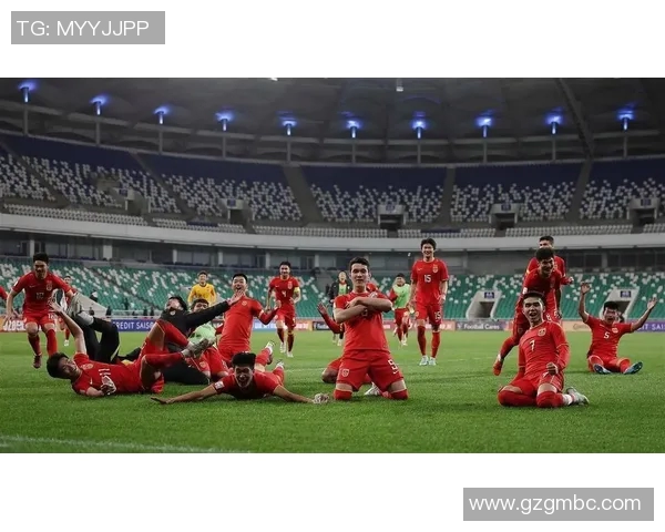 南京足球队状态变革引发热议球迷期待新篇章的崛起与挑战