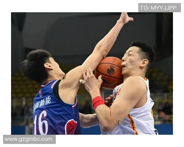 热议篮球：深圳篮球队的状态变革